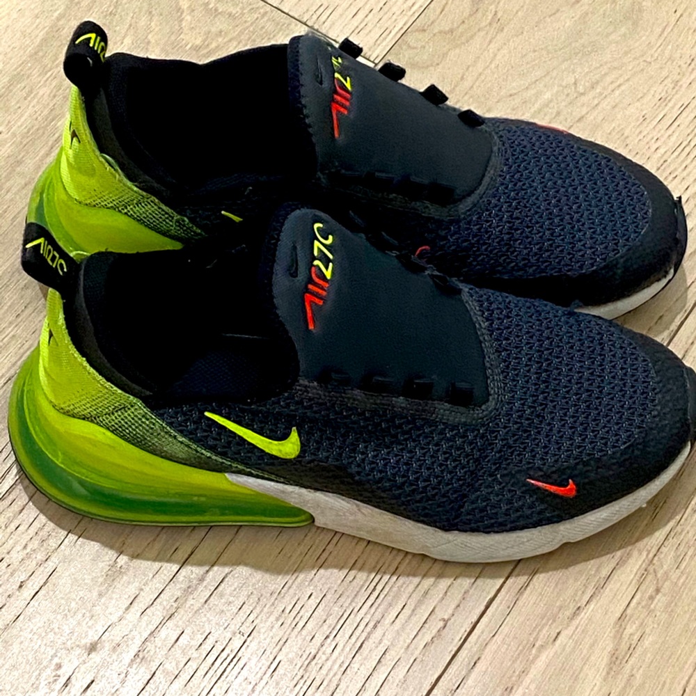 Boys Nike Air Max 270